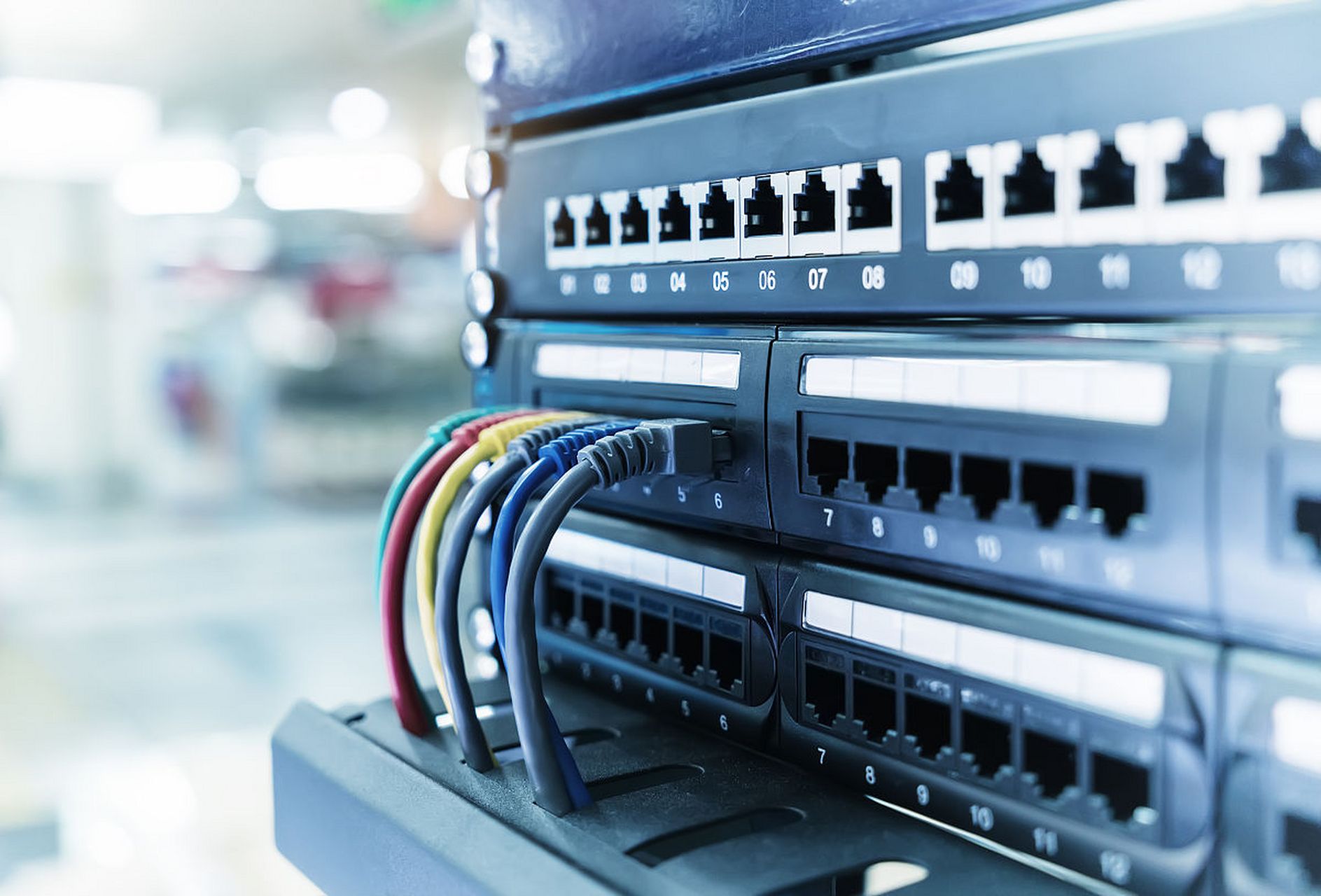 军用通讯设备冲击测试 确保战场通信的可靠性基石